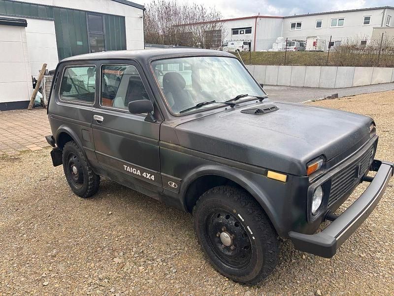 Gebraucht Lada Taiga 83 PS (61 kW) 2006 Schwarz SUV
