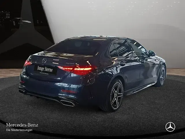 Gebraucht Mercedes C400 AMG line 381 PS (280 kW) 2024