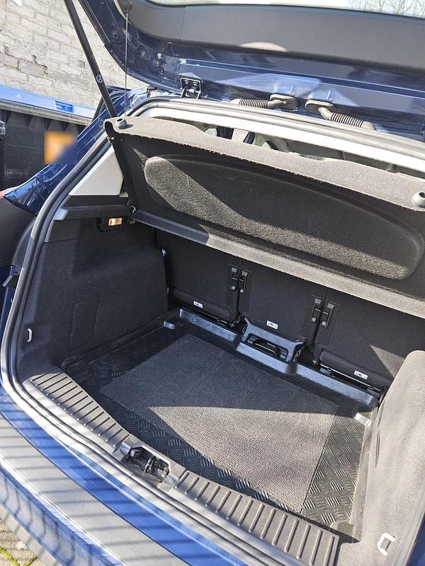 Gebraucht Ford C-MAX Ambiente 101 PS (74 kW) 2018 Blau Van / Kleinbus