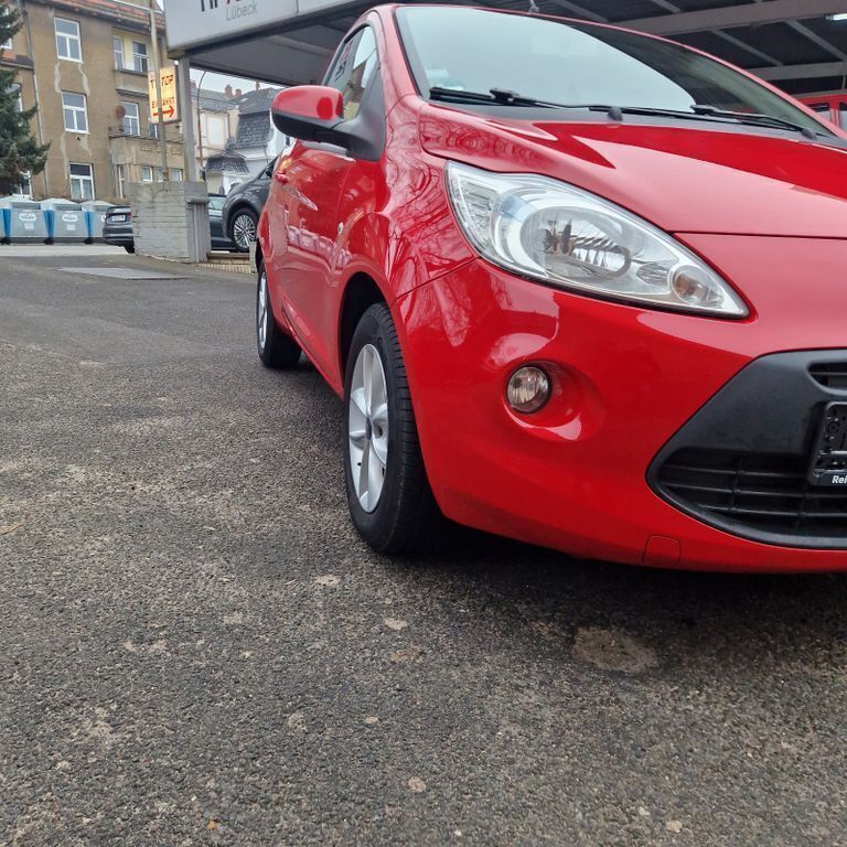 Rot Gebraucht 2015 Ford Ka Kleinwagen | 5.290 € (Fairer Preis) - Bild 1/4