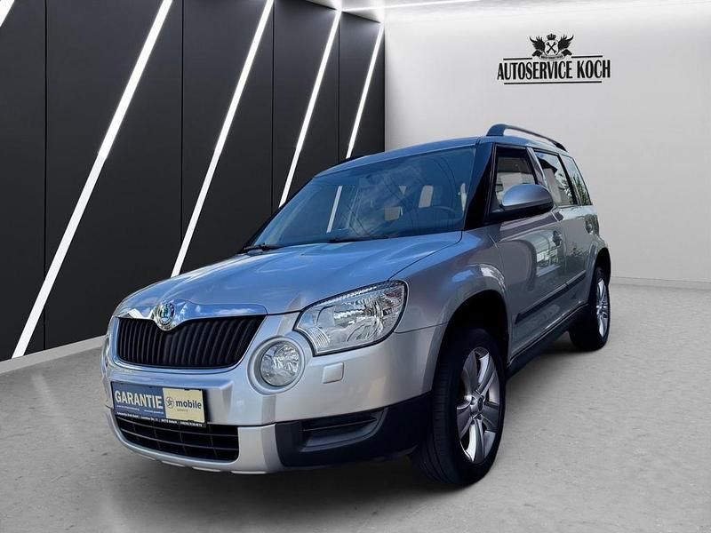 Silber Gebraucht 2013 Skoda Yeti Ambition SUV | 9.600 € (Fairer Preis) - Bild 1/4
