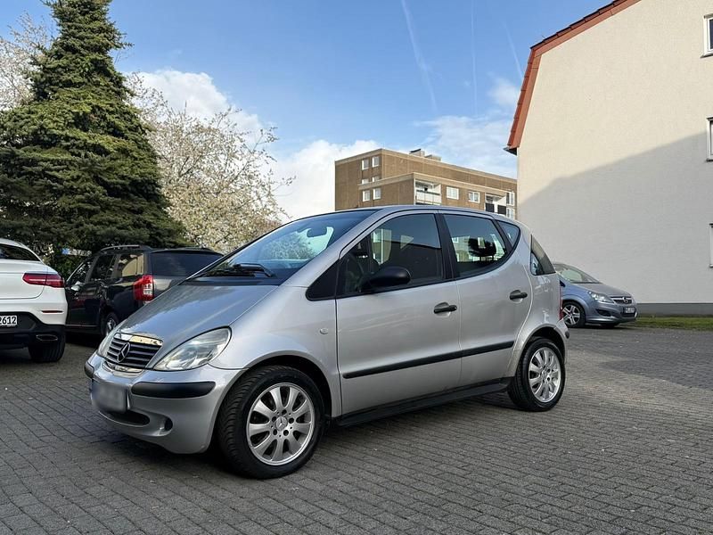 Gebraucht Mercedes A140 82 PS (60 kW) 2001 Silber Kleinwagen