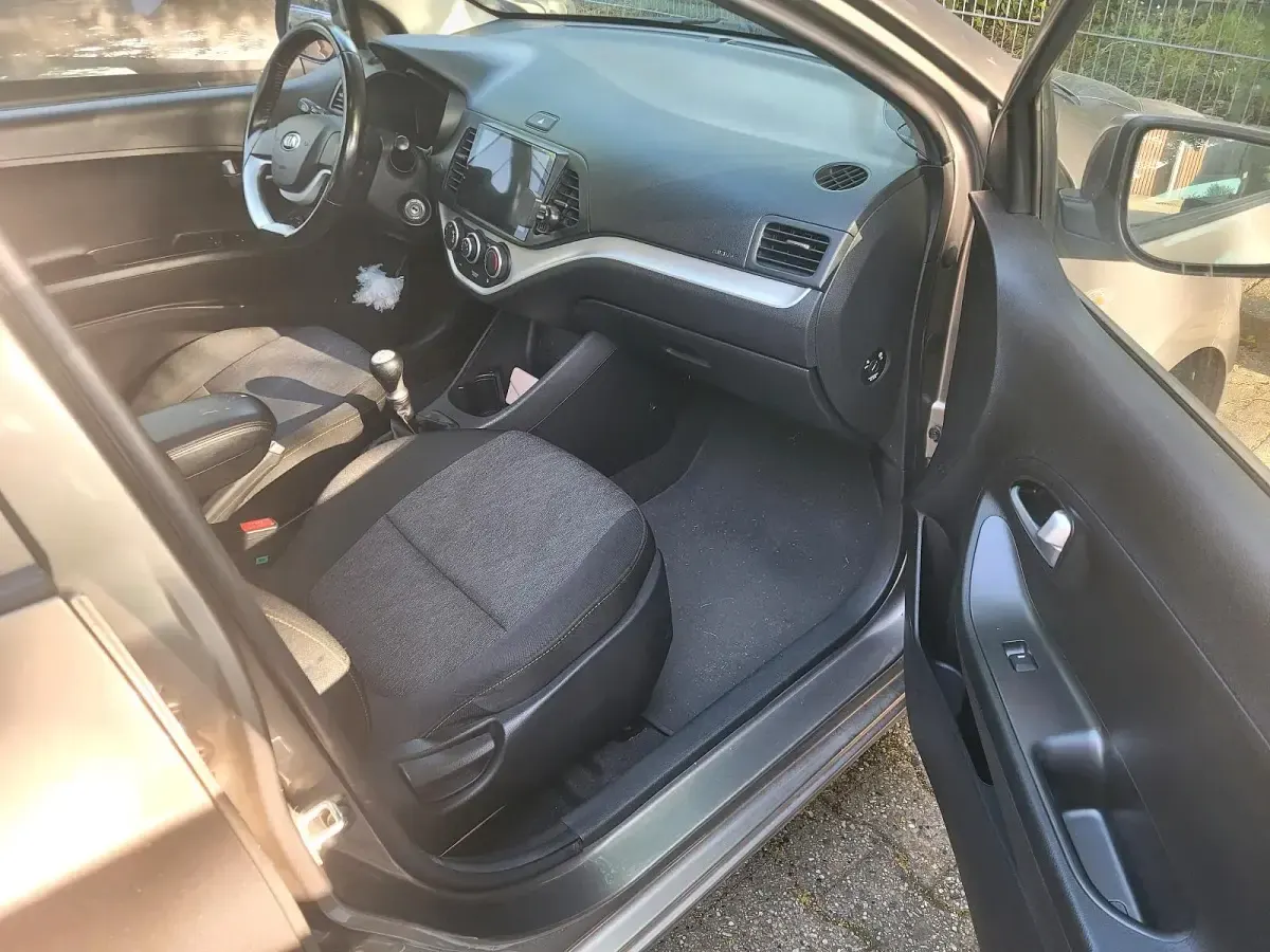 Gebraucht Kia Picanto 51 PS (37 kW) 2014 Gold Kleinwagen
