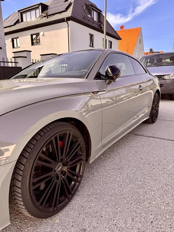 Gebraucht Audi A5 Edition .1 286 PS (210 kW) 2020 Grau Coupé