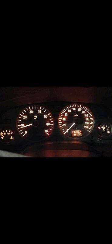 Gebraucht Opel Zafira 101 PS (74 kW) 2003 Silber Van / Kleinbus