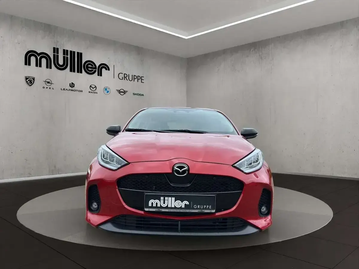 Neu Mazda 2 Exclusive 116 PS (85 kW) 2026 Rot Kleinwagen