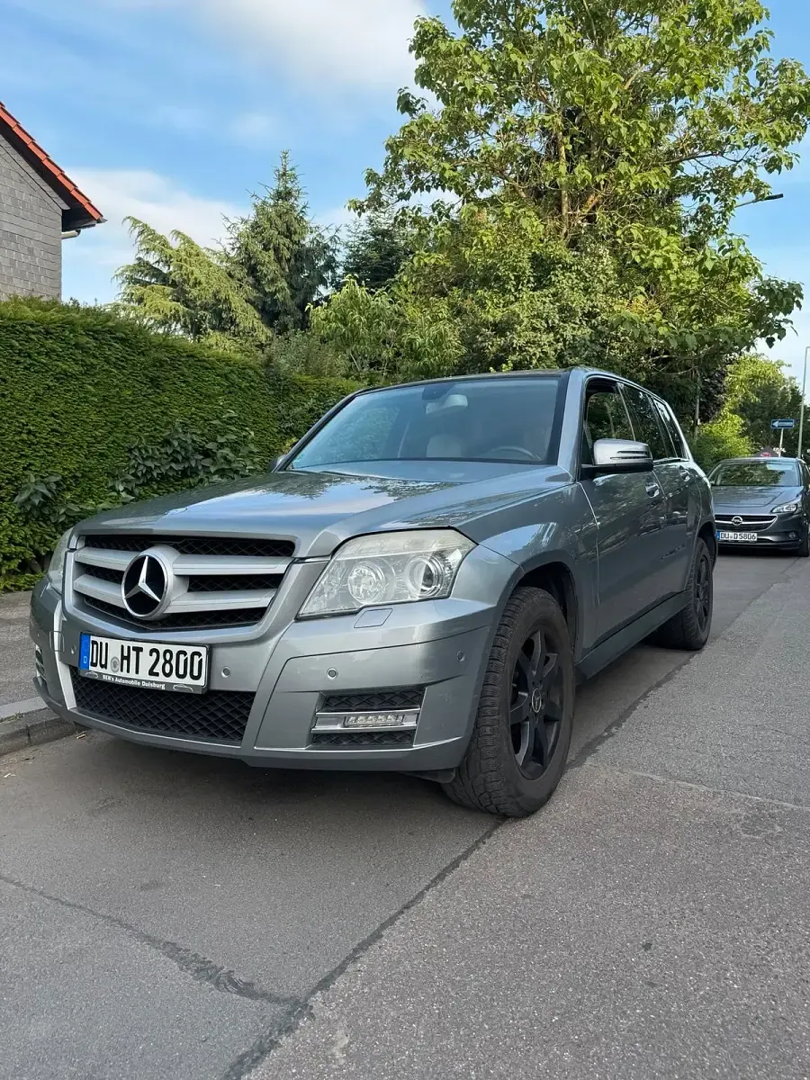 Gebraucht Mercedes GLK350 224 PS (164 kW) 2010 Grau SUV