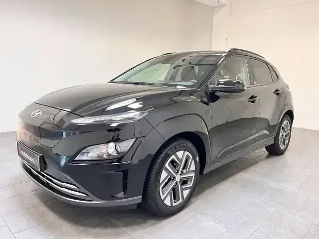 Gebraucht Hyundai Kona Edition 30+ 100 kW (136 PS) 2022 Schwarz SUV