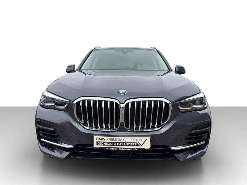 Używany BMW X5 286 KM (210 kW) 2022 Szary SUV