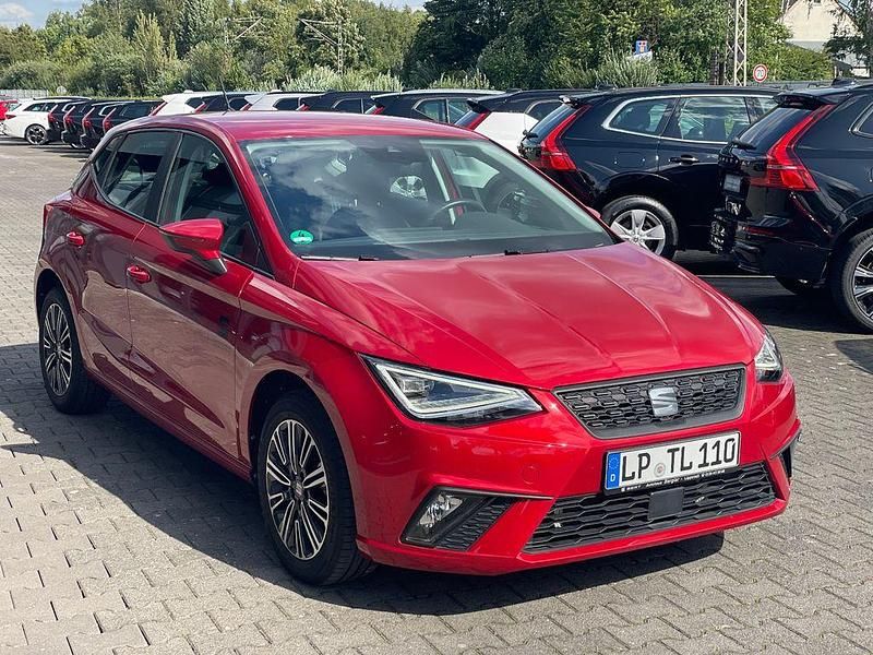 Gebraucht Seat Ibiza Style 110 PS (80 kW) 2024 Rot Limousine