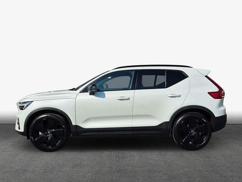 Gebraucht Volvo XC40 Plus 163 PS (119 kW) 2025 Weiß SUV