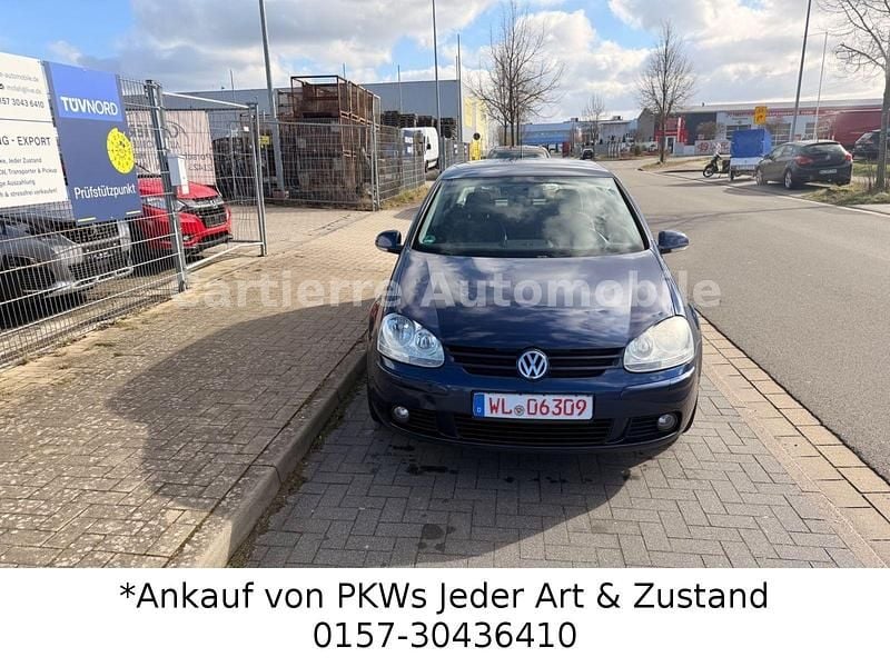 Second-hand VW Golf V 105 CP (77 kW) 2007 Albastru Berlinǎ