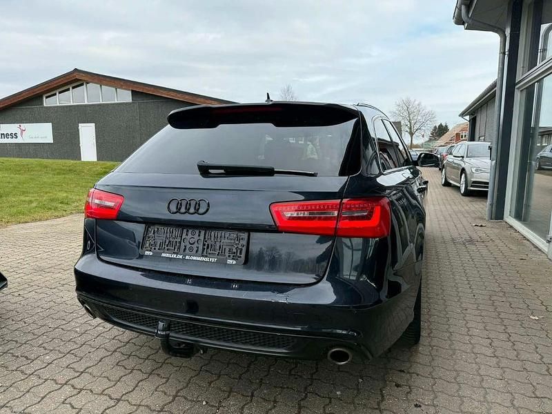 Gebraucht Audi A6 S-Line 204 PS (150 kW) 2012 Blau Kombi