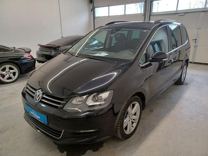Schwarz Gebraucht 2016 VW Sharan Comfortline Van / Kleinbus | 11.490 € (Guter Preis) - Bild 1/4