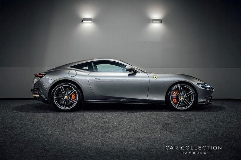 Gebraucht Ferrari Roma 620 PS (456 kW) 2022 Grau Coupé