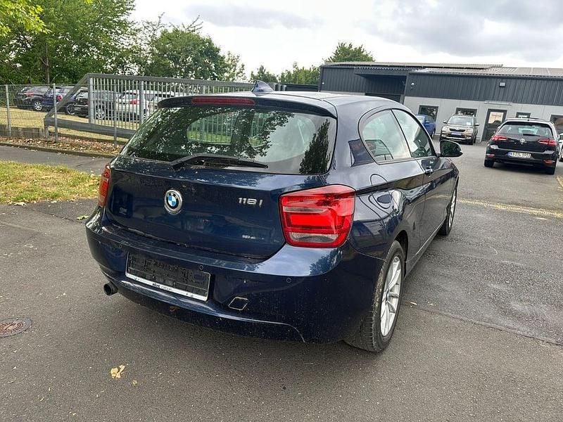 Gebraucht BMW 118 Comfort Edition 170 PS (125 kW) 2014 Blau Kleinwagen