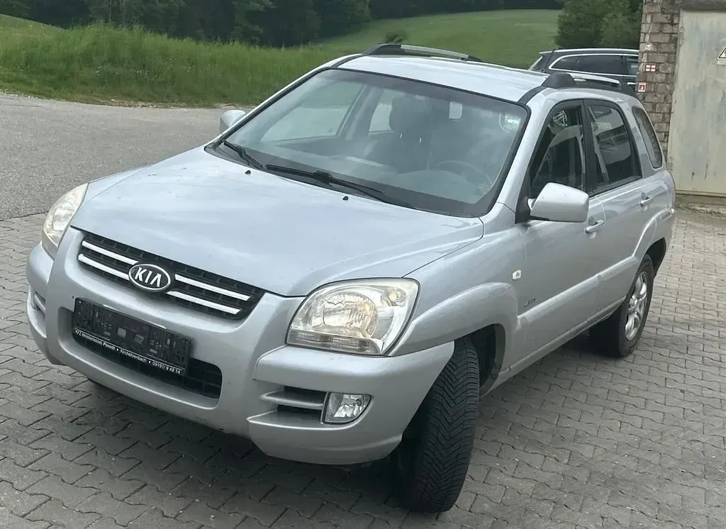Gebraucht Kia Sportage EX 141 PS (103 kW) 2007 Silber SUV