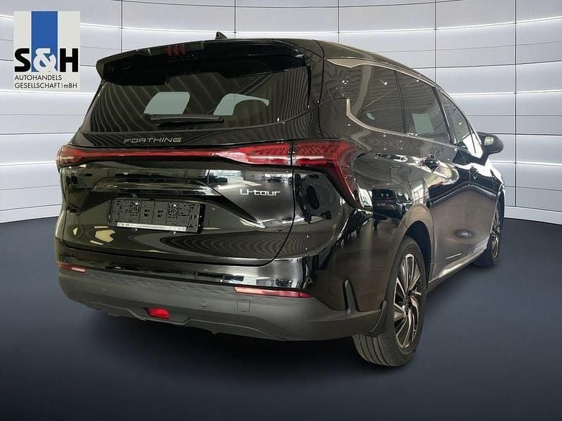 Neu DFSK Forthing 4 177 PS (130 kW) 2026 Schwarz Limousine