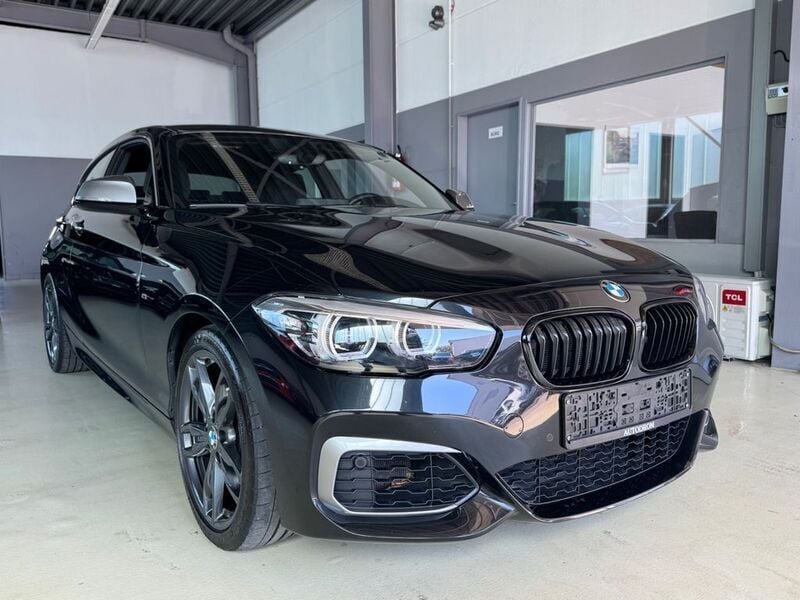 Schwarz Gebraucht 2018 BMW M140 M Performance Coupé | 29.900 € (Guter Preis) - Bild 1/4