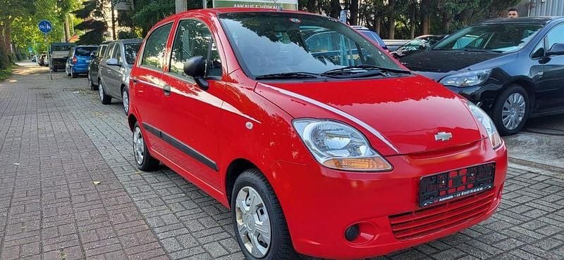 Gebraucht Chevrolet Matiz 52 PS (38 kW) 2009 Rot Kleinwagen
