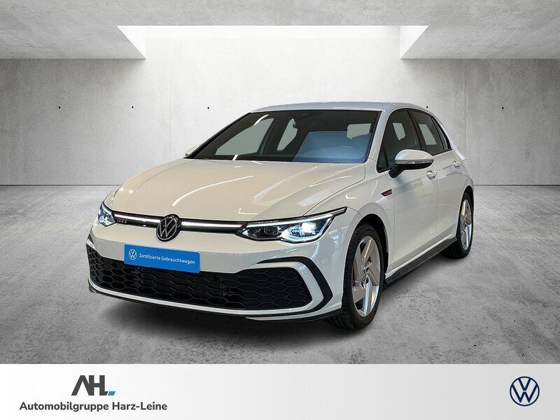 Weiß Gebraucht 2024 VW Golf VIII GTI Limousine | 30.977 € (Guter Preis) - Bild 1/4
