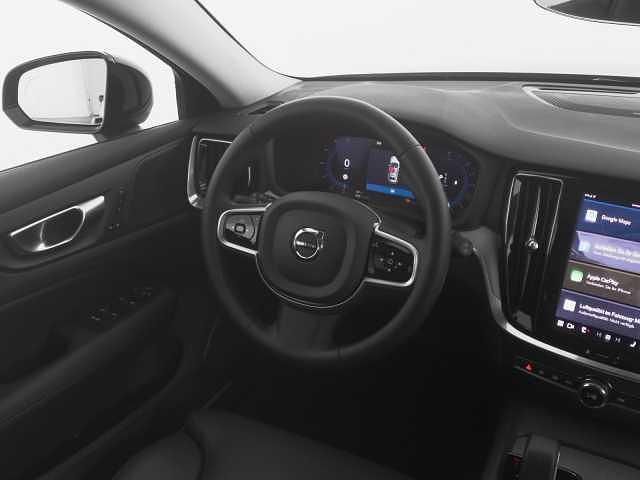 Gebraucht Volvo V60 145 PS (106 kW) 2025 Kombi