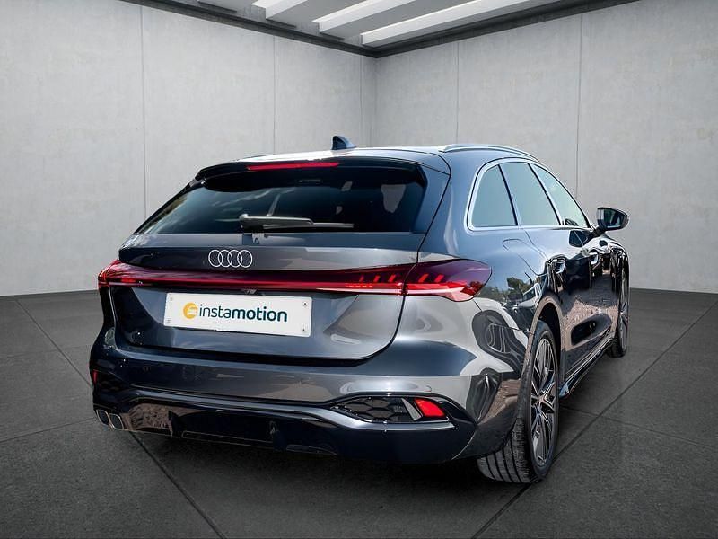 Gebraucht Audi A5 S-Line 204 PS (150 kW) 2026 Grau Kombi