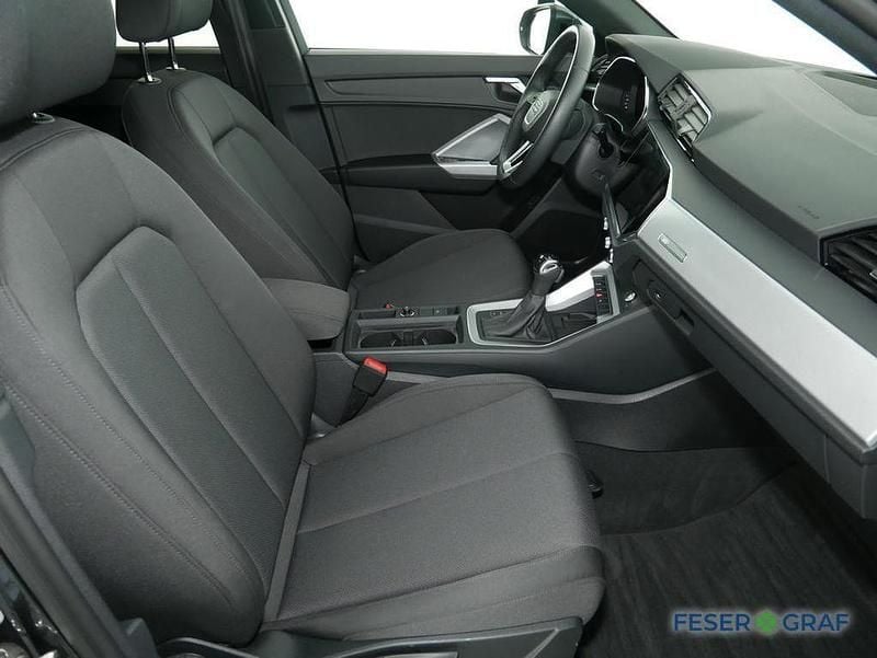 Gebraucht Audi Q3 S-Line 150 PS (110 kW) 2023 Daytonagrau perleffekt SUV