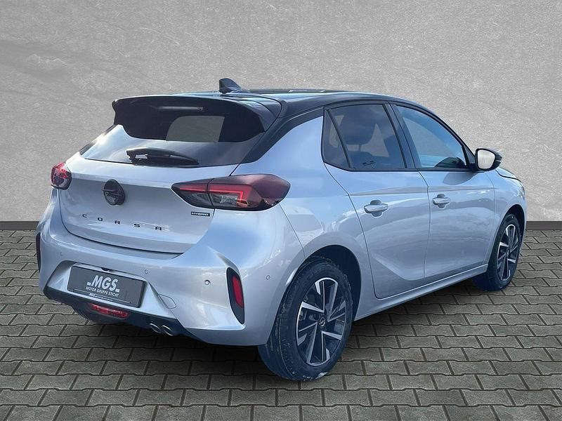 Neu Opel Corsa Ultimate 146 PS (107 kW) 2026 Kristall silber Limousine