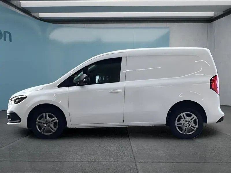 Gebraucht Mercedes Citan 112 116 PS (85 kW) 2025 Weiß Van / Kleinbus