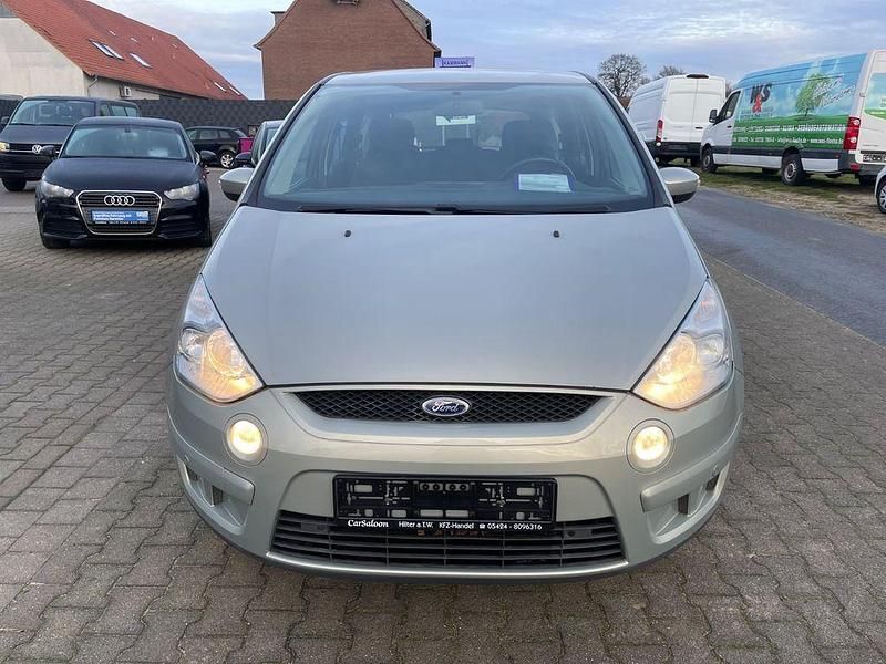 Gebraucht Ford S-MAX Trend 160 PS (117 kW) 2009 Chill Van / Kleinbus