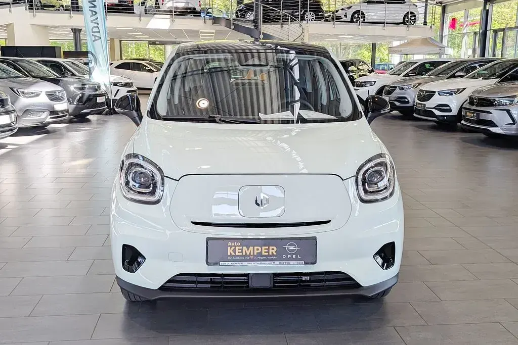 Neu Leapmotor T03 69 kW (95 PS) 2026 Grün Kleinwagen