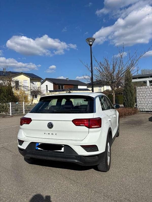 Gebraucht VW T-Roc Basis 116 PS (85 kW) 2019 Weiß SUV