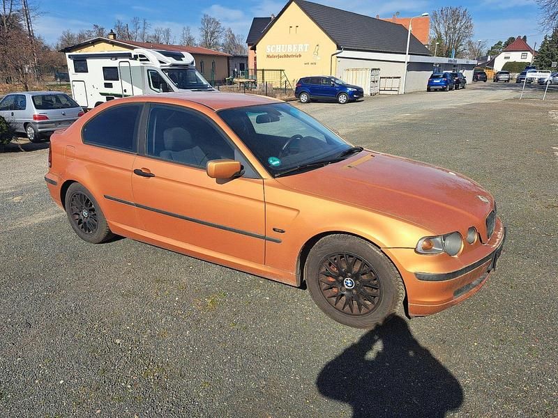 Gebraucht BMW 316 116 PS (85 kW) 2003 Orange Coupé
