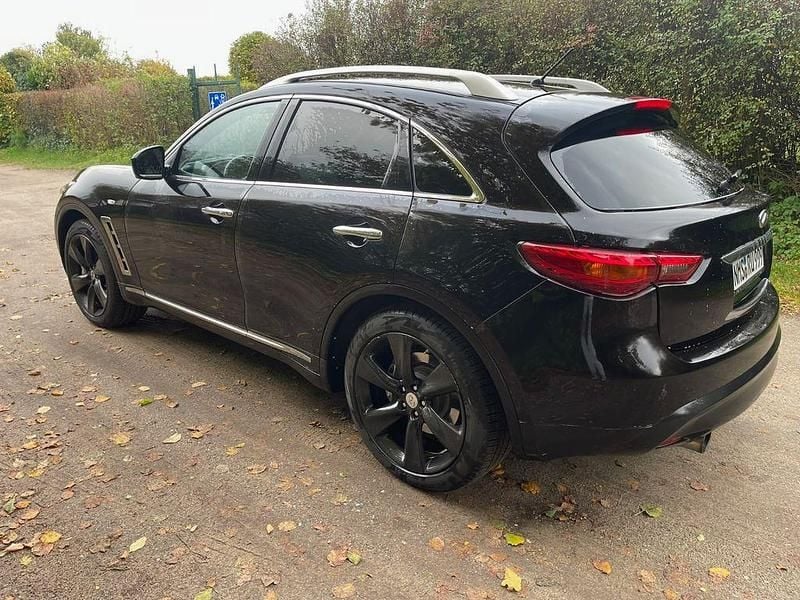 Gebraucht Infiniti Fx30 Premium 238 PS (175 kW) 2013 Schwarz SUV