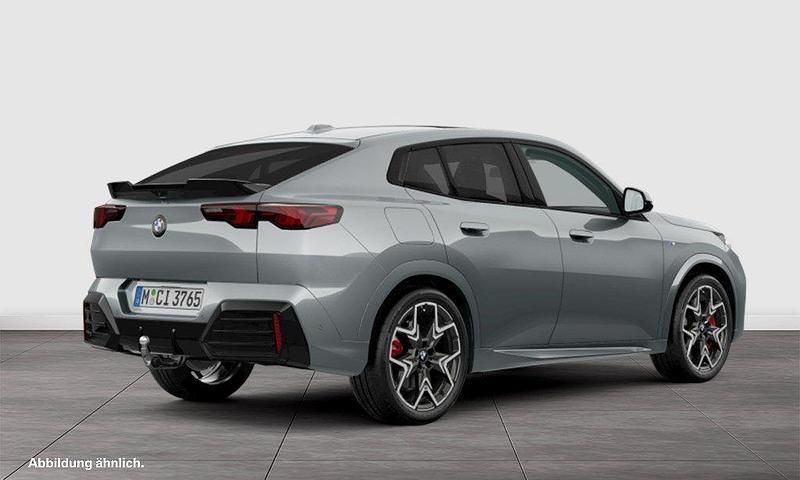 Gebraucht BMW X2 M Sport 156 PS (114 kW) 2025 Grau SUV