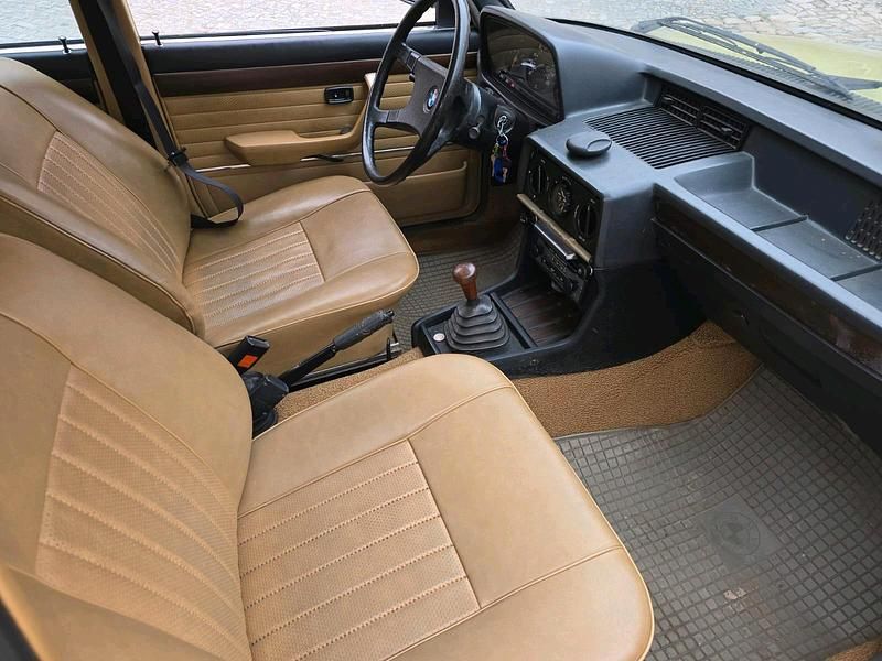 Gebraucht BMW 528 177 PS (130 kW) 1978 Grün Limousine