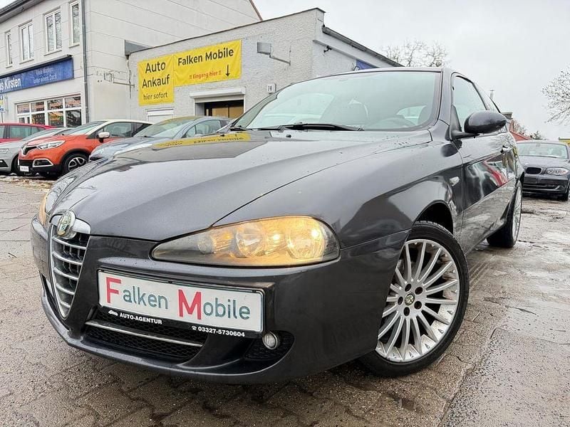Gebraucht Alfa Romeo 147 120 PS (88 kW) 2007 Schwarz Kleinwagen