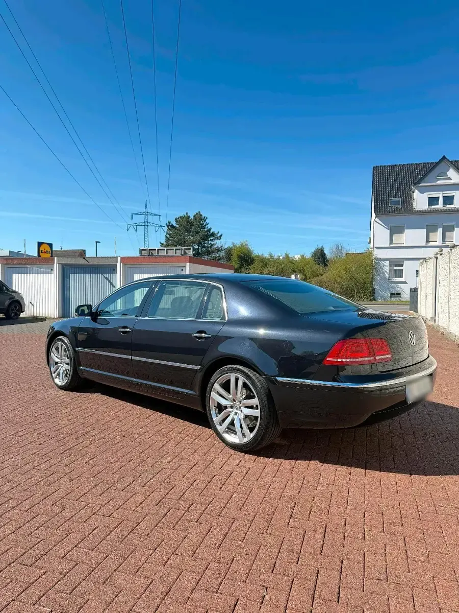 Usata VW Phaeton 240 CV (176 kW) 2011 Nero Berlina