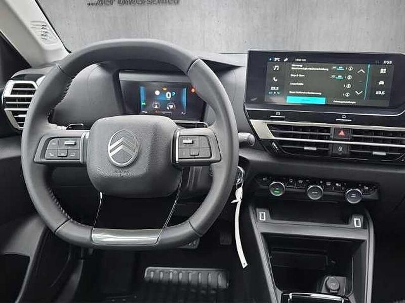 Neu Citroën C4 131 PS (96 kW) 2025 New dark blue Limousine