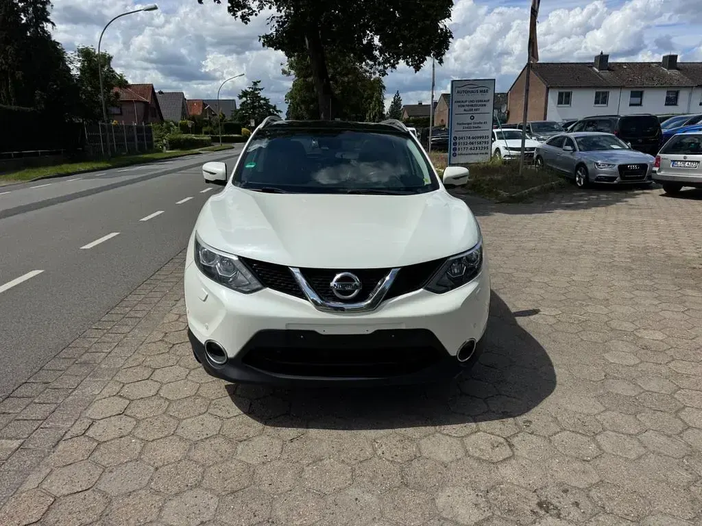 Gebraucht Nissan Qashqai 360º 116 PS (85 kW) 2016 Weiß SUV