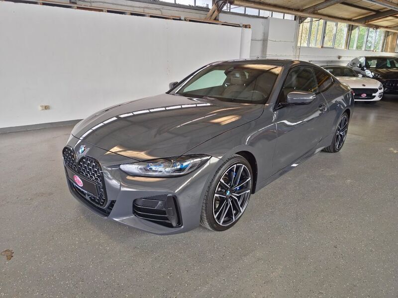 Grau Gebraucht 2022 BMW M440 Performance Limousine | 47.990 € (Fairer Preis) - Bild 1/4