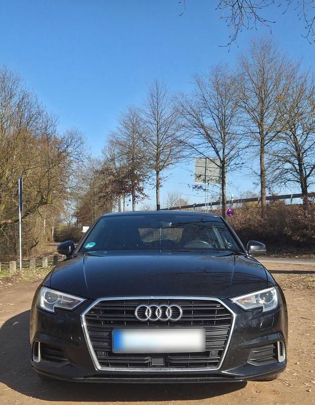 Gebraucht Audi A3 Design 150 PS (110 kW) 2019 Schwarz Limousine