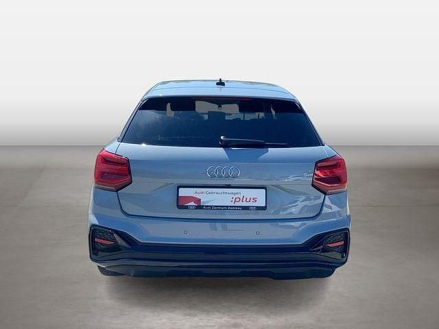 Gebraucht Audi Q2 Ambiente 150 PS (110 kW) 2022 Pfeilgrau perleffekt SUV