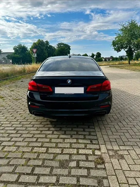 Gebraucht BMW M550 Performance 530 PS (389 kW) 2020 Schwarz Limousine