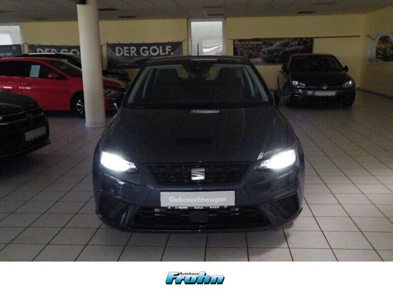 Grau Gebraucht 2024 Seat Ibiza Style Limousine | 17.590 € (Fairer Preis) - Bild 1/4