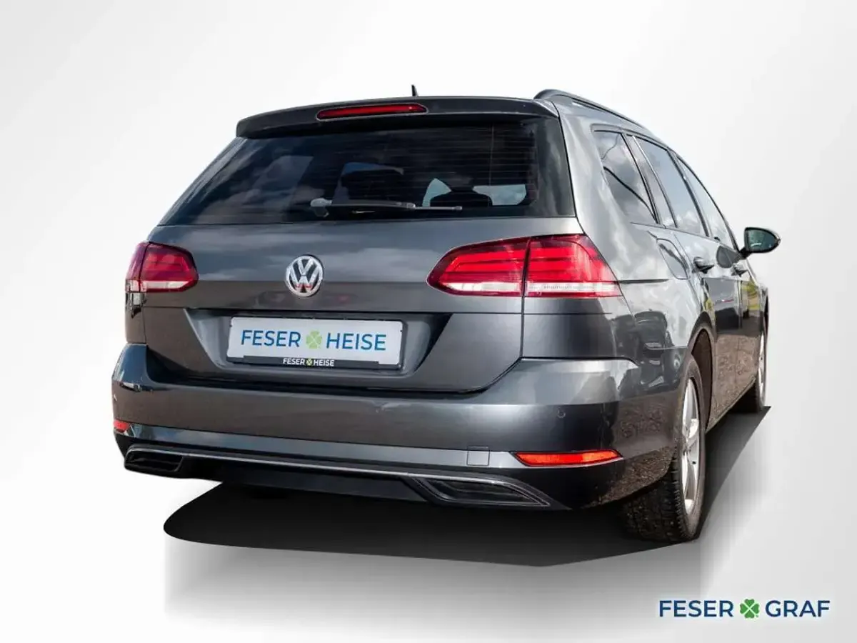 Gebraucht VW Golf VII Comfortline 150 PS (110 kW) 2019 Grau Kombi