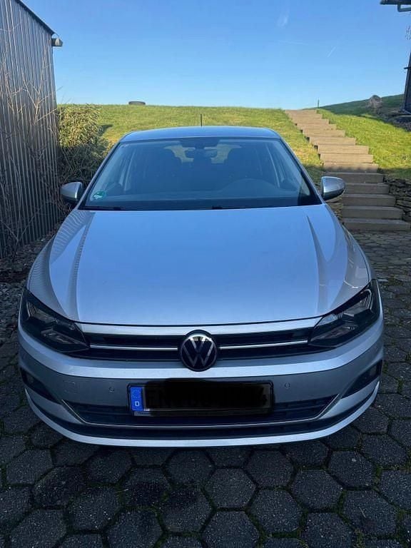 Gebraucht VW Polo Comfortline 80 PS (58 kW) 2020 Silber Limousine