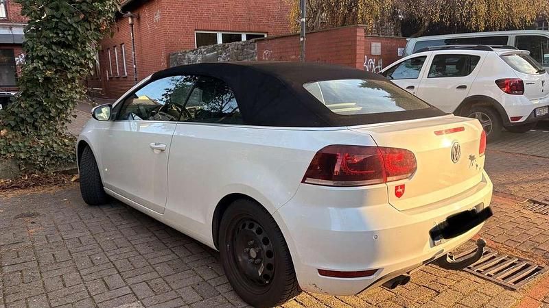 Gebraucht VW Golf Cabriolet Basis 122 PS (89 kW) 2014 Weiß Cabrio
