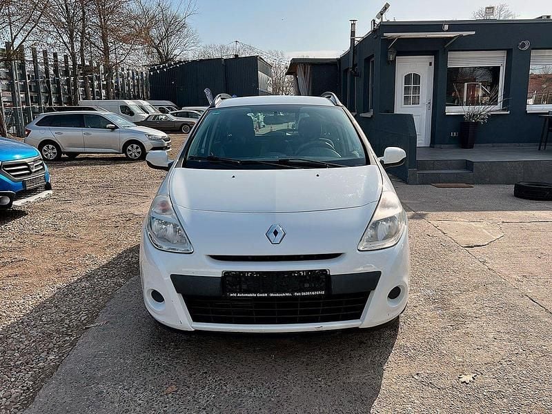 Gebraucht Renault Clio GrandTour Expression 75 PS (55 kW) 2012 Weiß Kombi